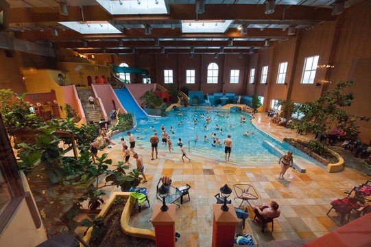 Bowling & Pool